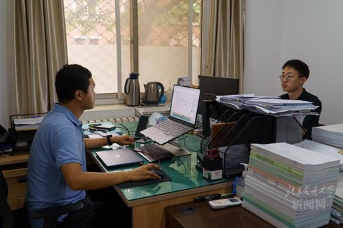 人事處與教師工作部攜手 精心部署優化服務，確保暑期工作與教育信息咨詢順暢運行